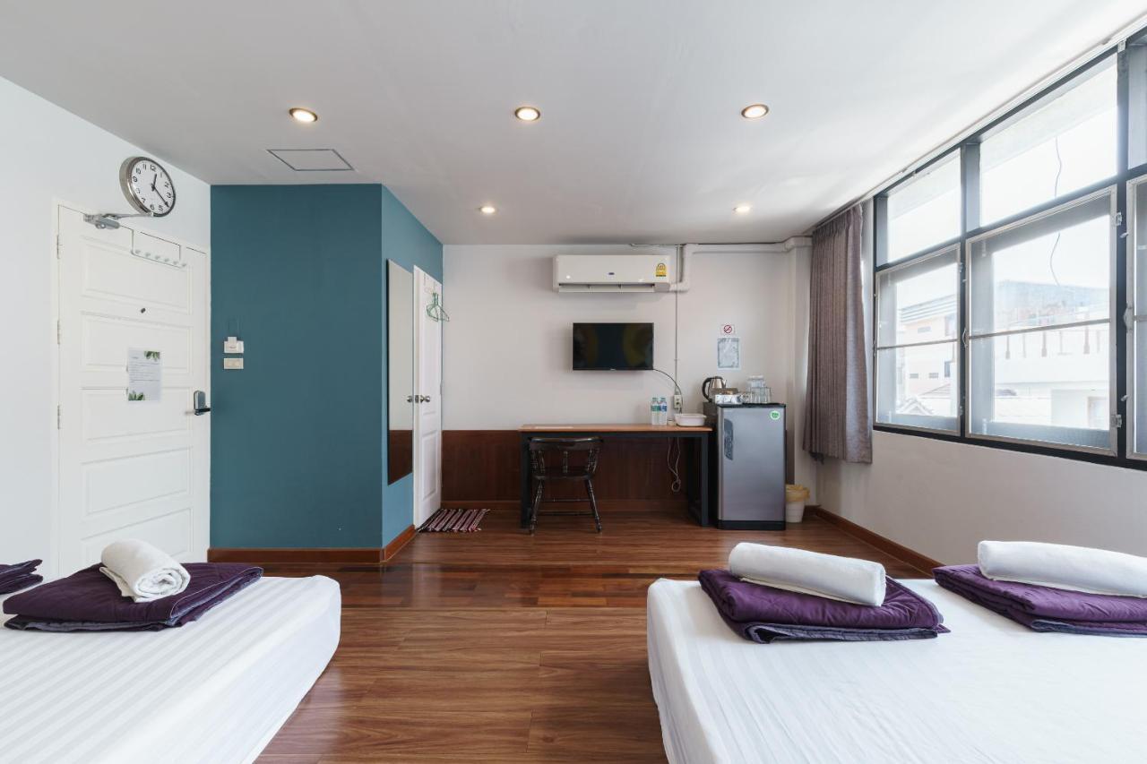 99 Khaosan Hostel *