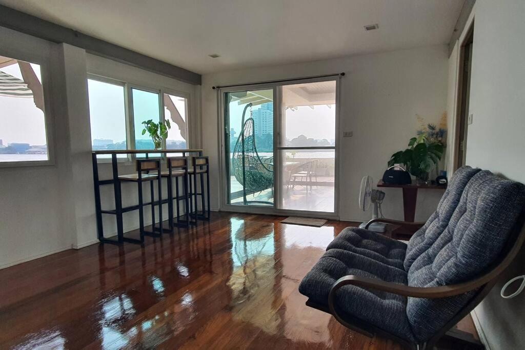 Сasa de vacaciones Riverfront House/chao Phraya River/baan Rimphraya
