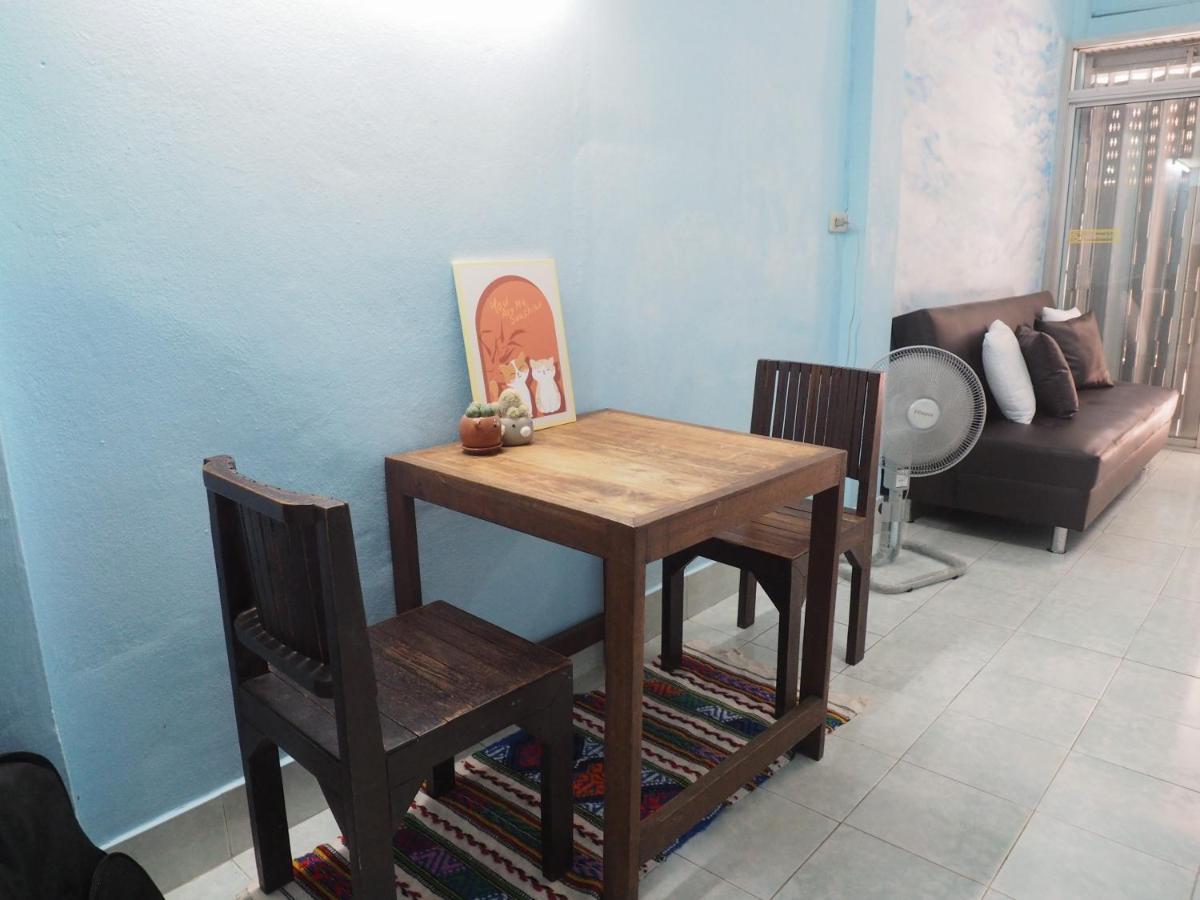 Dream House Sathorn Apartment Bangkok