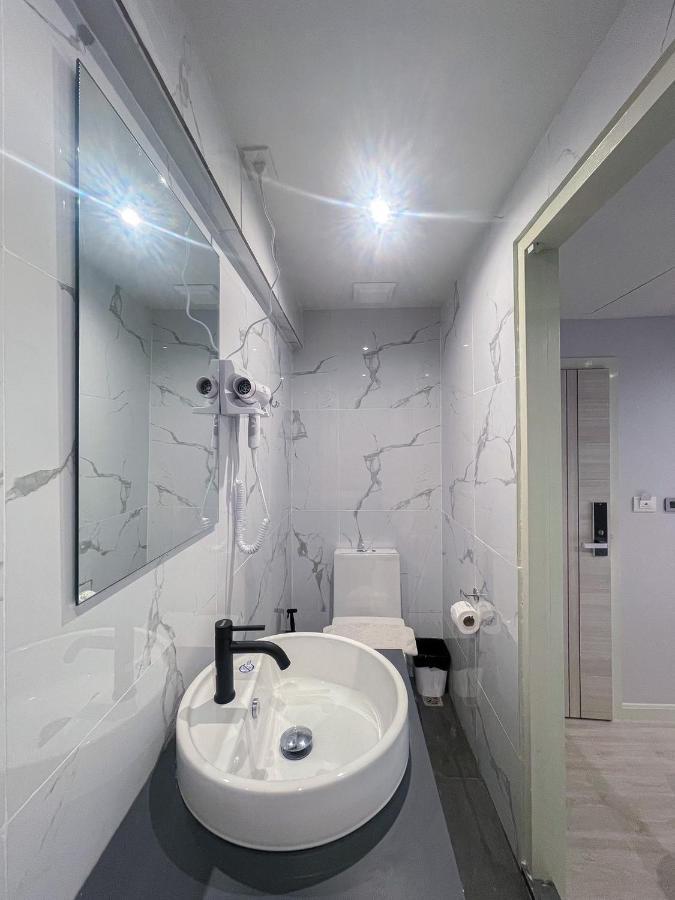 W 21 Khách sạn 3*