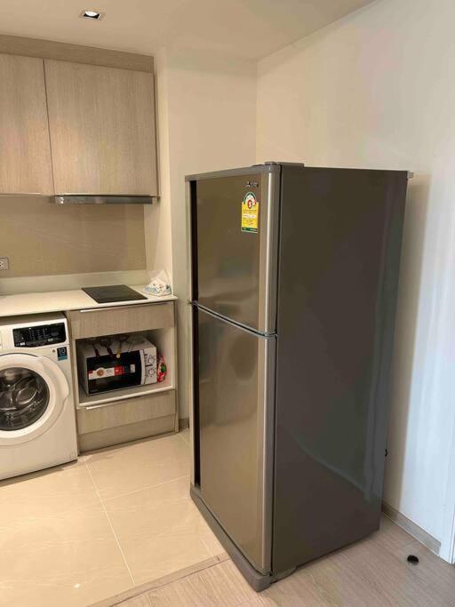 Apartment 1bedroom King Bed Fast Wifi Gym 00 Big Pool Checkin24h Bangkok