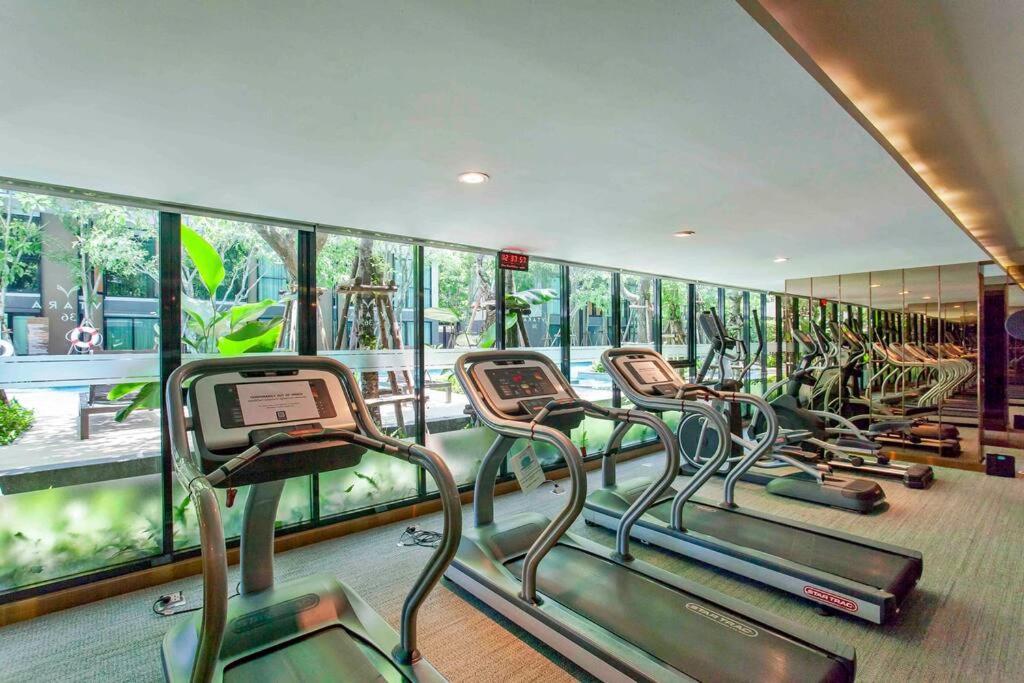 Apartment 1bedroom King Bed Fast Wifi Gym 00 Big Pool Checkin24h