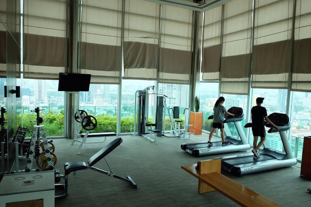 Apartment High Rise Luxury 1bed Roof Pool 2 Minmrt *
