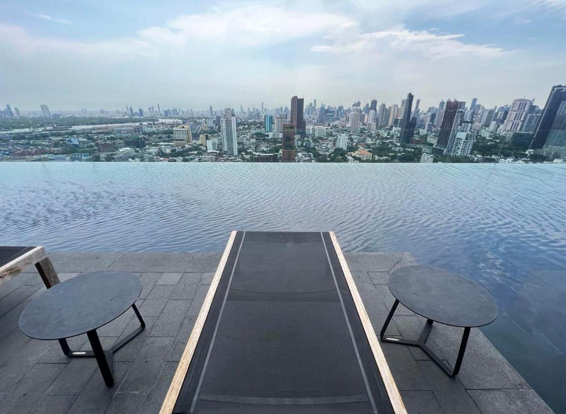 2 Bedroom Luxury 3 Min Walk From Bts Ekkamai Banguecoque
