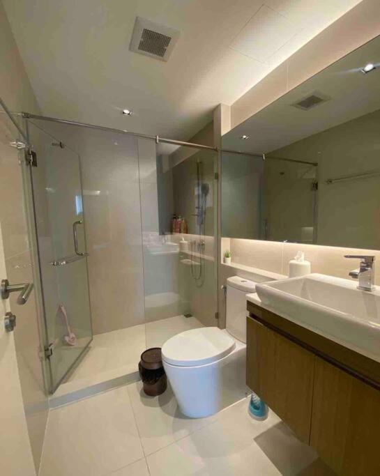 Apartment 1bedroom King Bed Fast Wifi Gym 00 Big Pool Checkin24h *