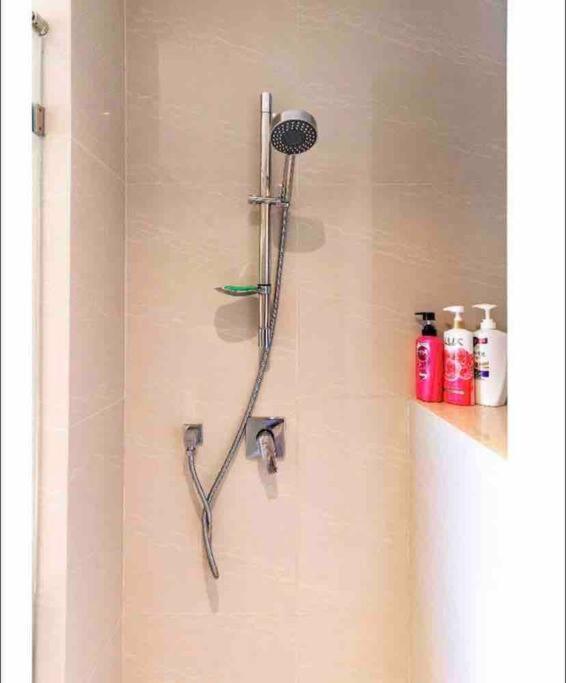 1bedroom King Bed Fast Wifi Gym 00 Big Pool Checkin24h Apartment *