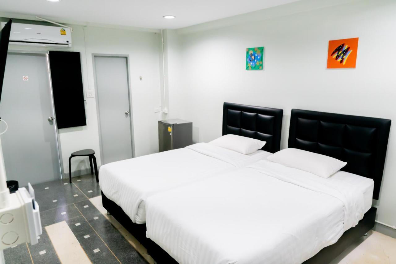Khách sạn hẻo lánh Suksomboon Bangkok