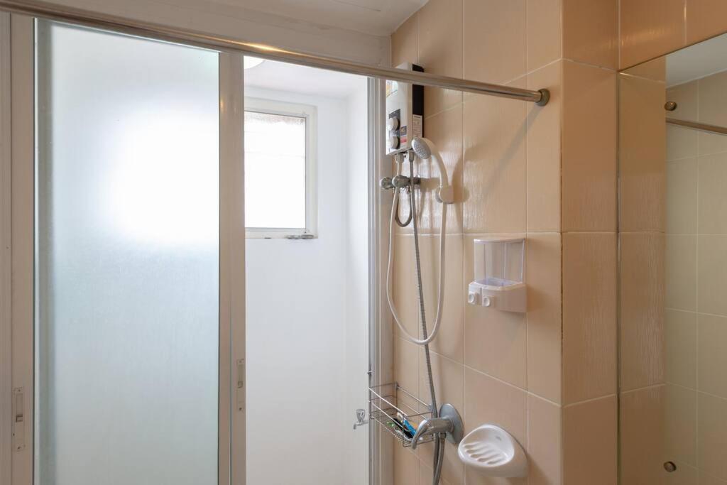 420 House- Up To 10 Guests In Bangkok. Hébergement de vacances