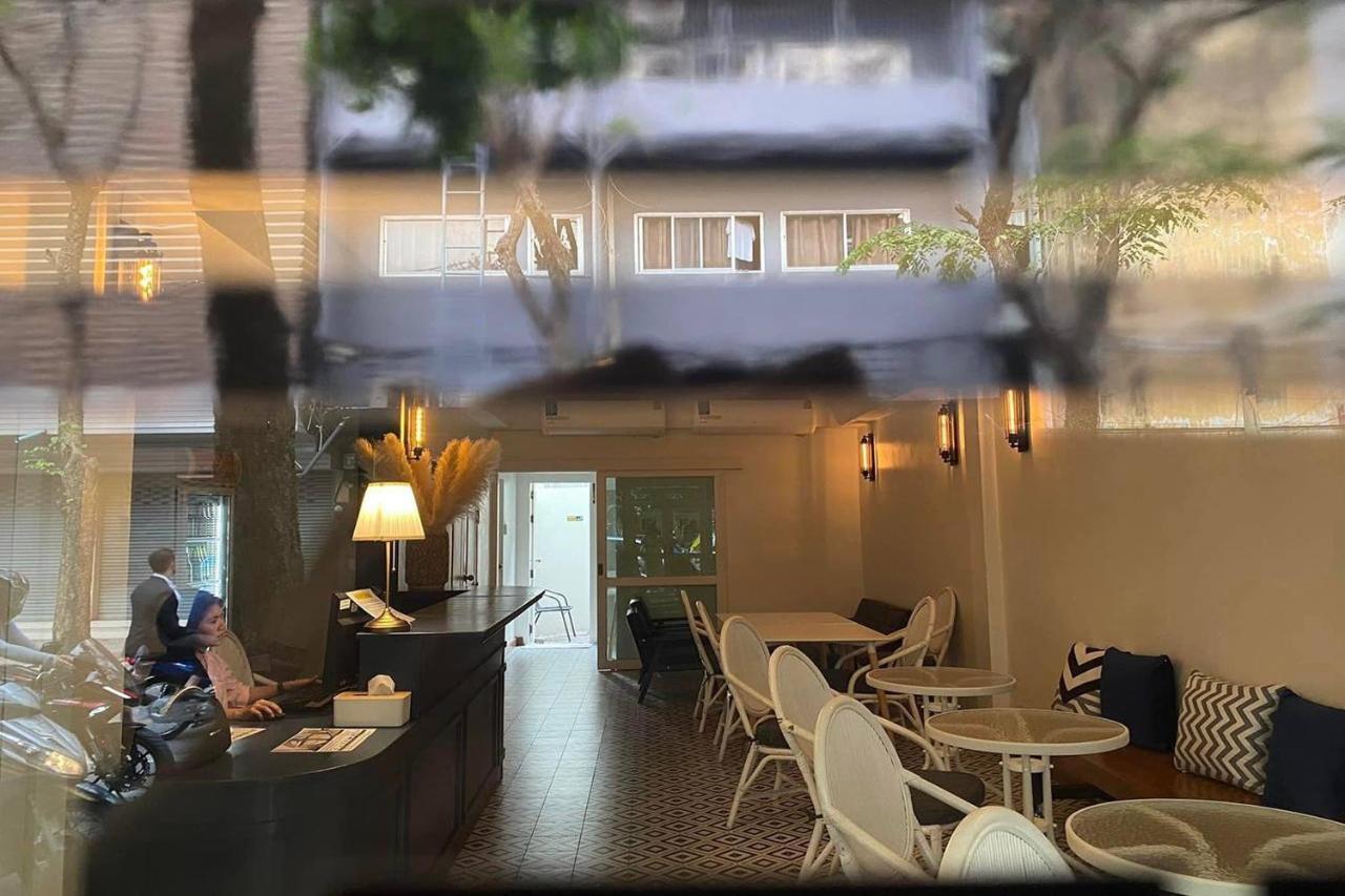 Forgotten Silom Hostal