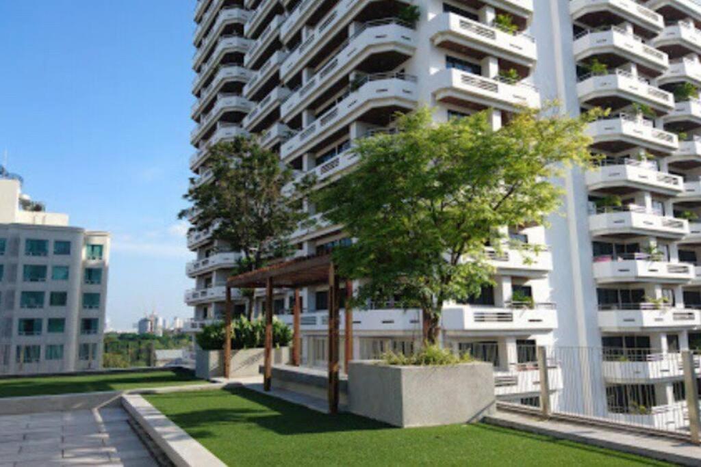 Appartement Stylish 1 Bedroom, Pool,bts Asok, Sukhumvit *