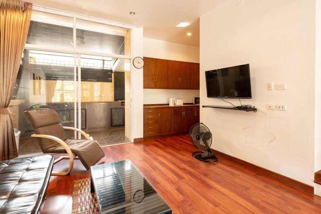 Hébergement de vacances 420 House- Up To 10 Guests In Bangkok. Bangkok