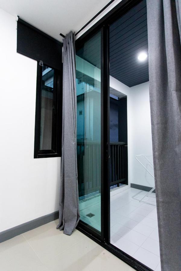Di 45 M² In Con 1 Bagno Privato In Zona Silom * Bangkok