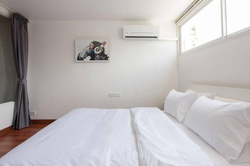 420 House- Up To 10 Guests In Bangkok. Hébergement de vacances Bangkok