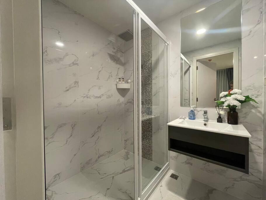 Maxxi Prime Ratchada - Sutthisan Near Jodfair Market Apartamento *