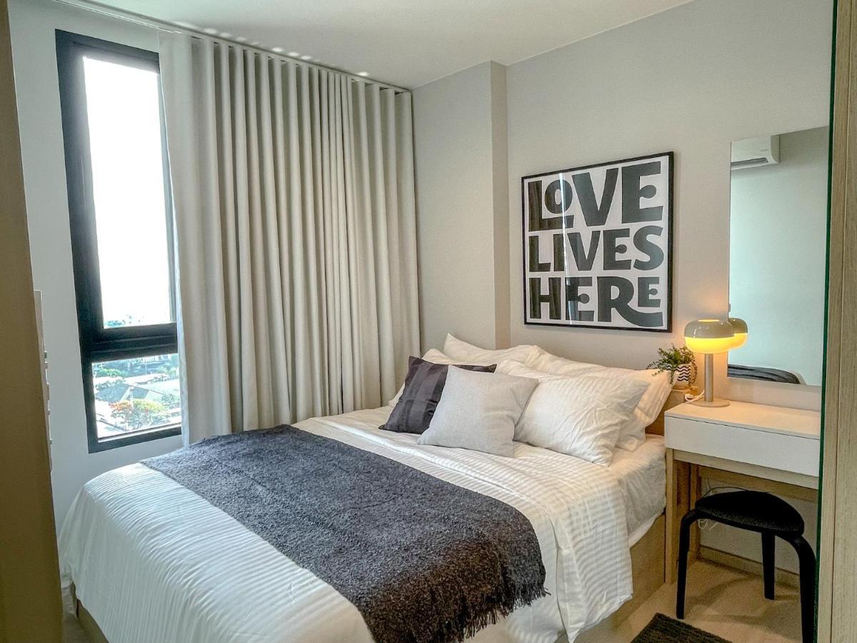 Srinakarin Lasalle 2 Bedroom Apartment