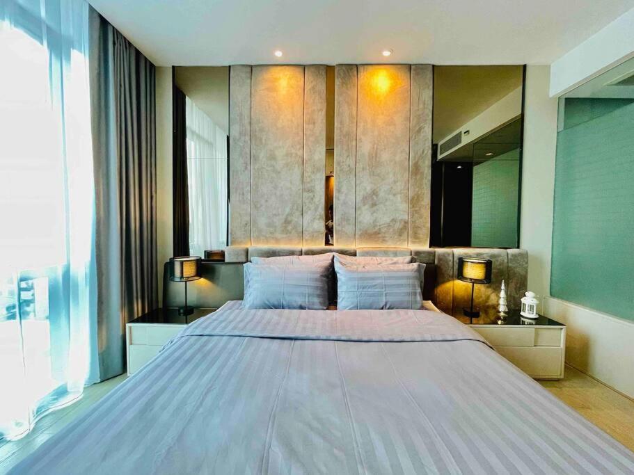 Luxurious In Prime Area * Bangkok