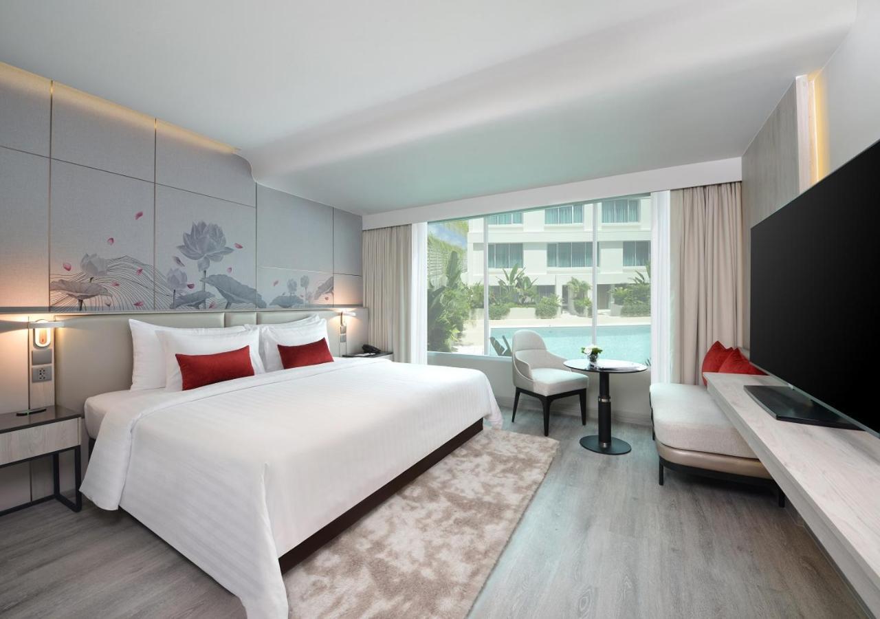 Centre Point Sukhumvit 10 4* Bangkok