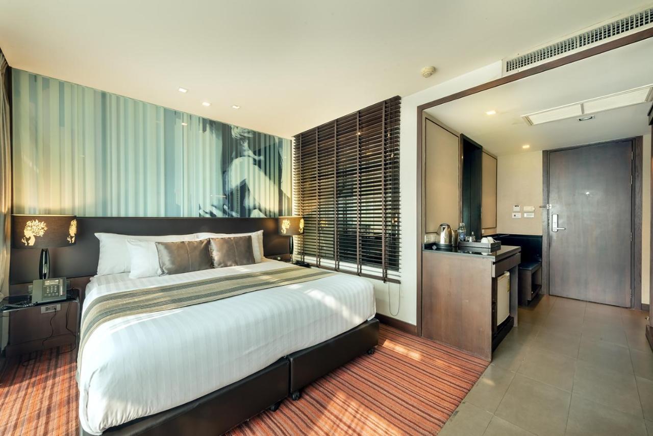 M2 De Hotel