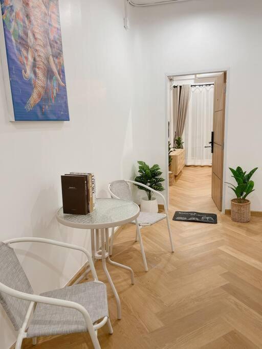 Pangsapuri Unwind In Oldtown, Private Floor, Near Grand Palace Bangkok