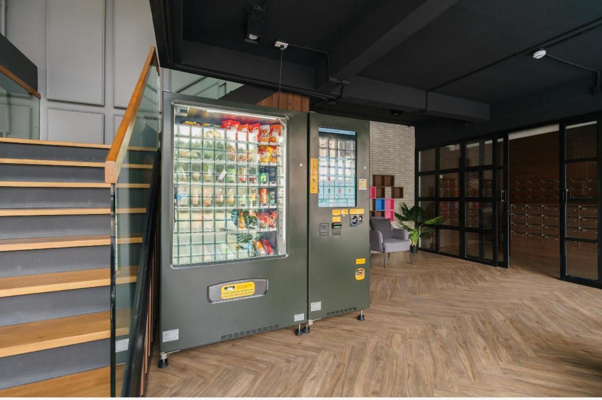 Apartamento 沙吞sathon-charoen Nakhon精品公寓 Bangkok