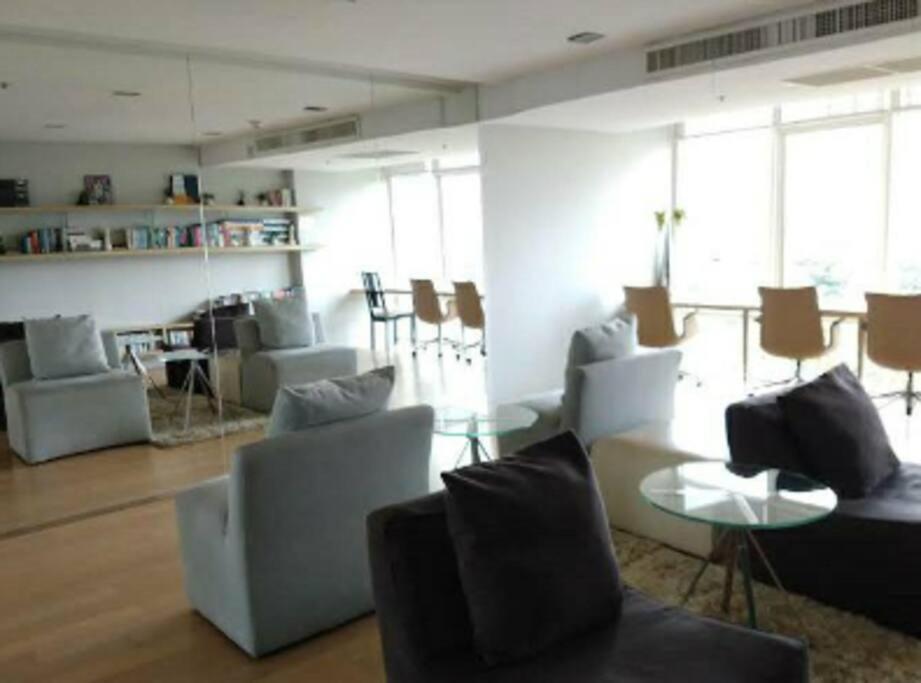 High-class 2bed Skyview Just 1-step From Bts Onnut Apartamento Banguecoque