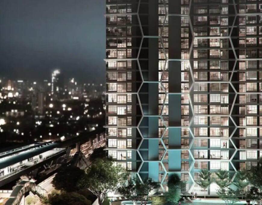 High-class 2bed Skyview Just 1-step From Bts Onnut Banguecoque