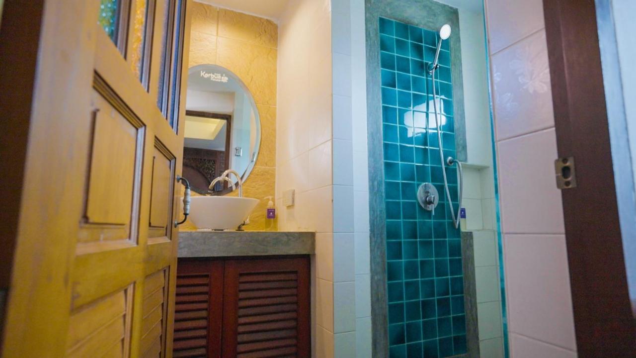 Hotel Korbua House 3*