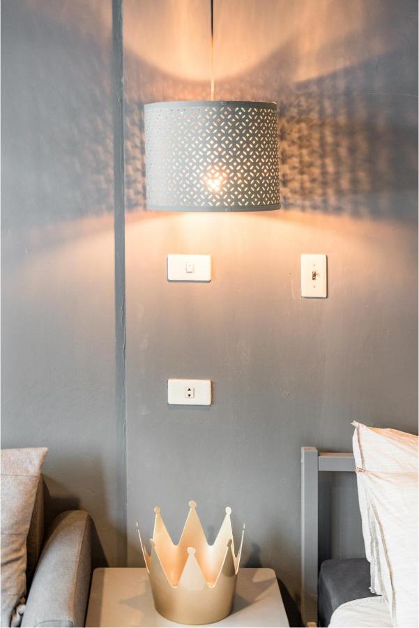 Laid Back Living In A Retro Chic Retreat Bangkok