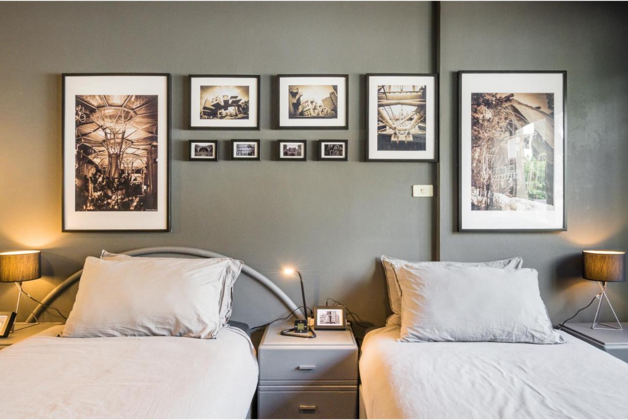 Laid Back Living In A Retro Chic Retreat * Bangkok