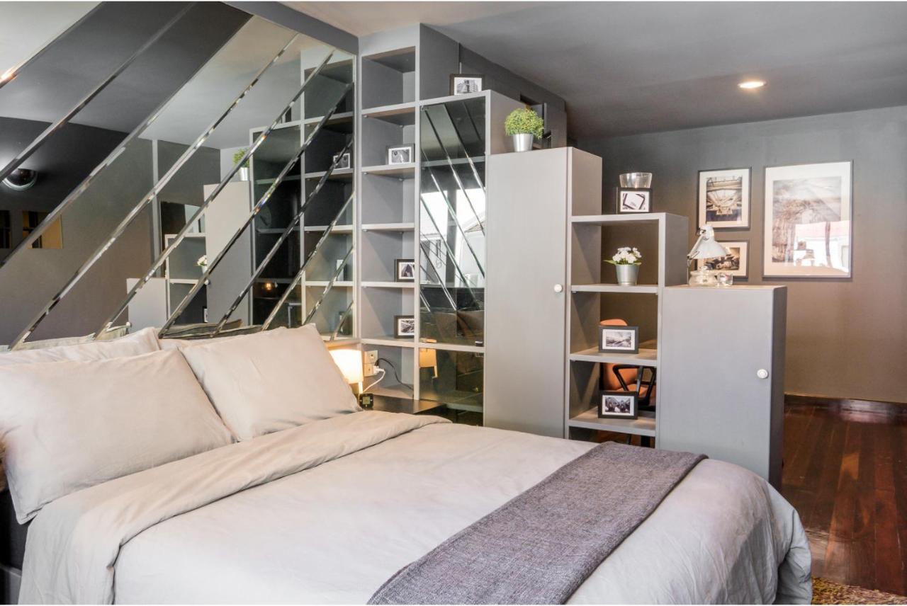 Laid Back Living In A Retro Chic Retreat Appartamento