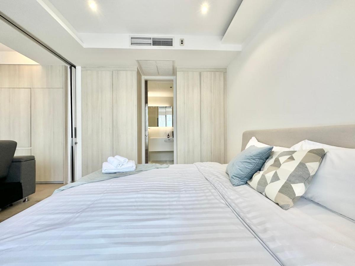 Apartemen Sukhumvit 11#luxury#pool#gym#bts Nana&mrt Sukhumvit#1br#max4ppl *
