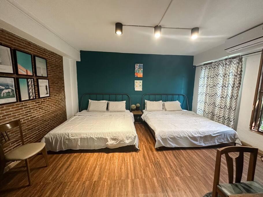 Rumah percutian T-house Bkk - Max15 People With Private Swimming Pool *