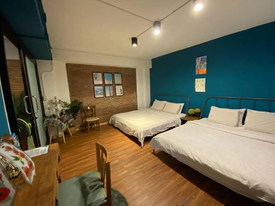 T-house Bkk - Max15 People With Private Swimming Pool Rumah percutian