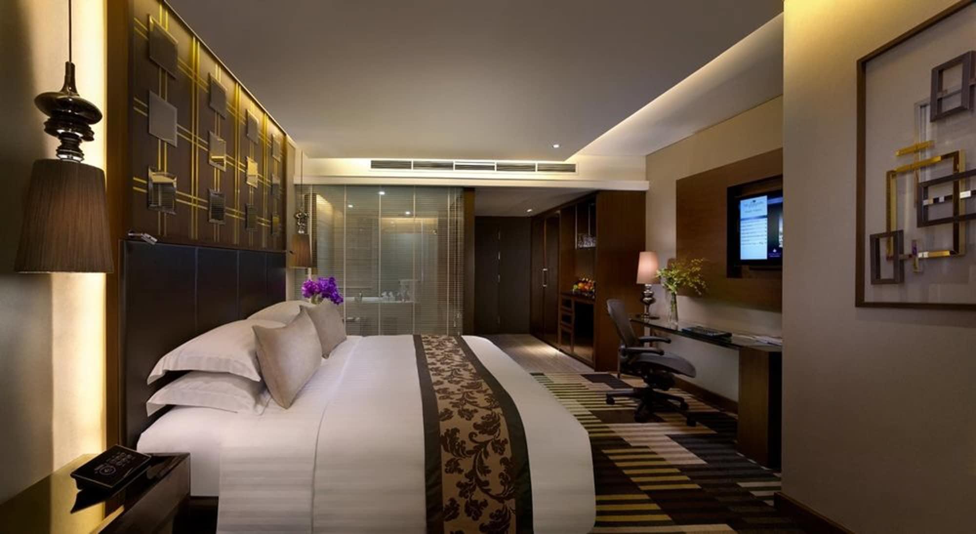 The Landmark Hotel