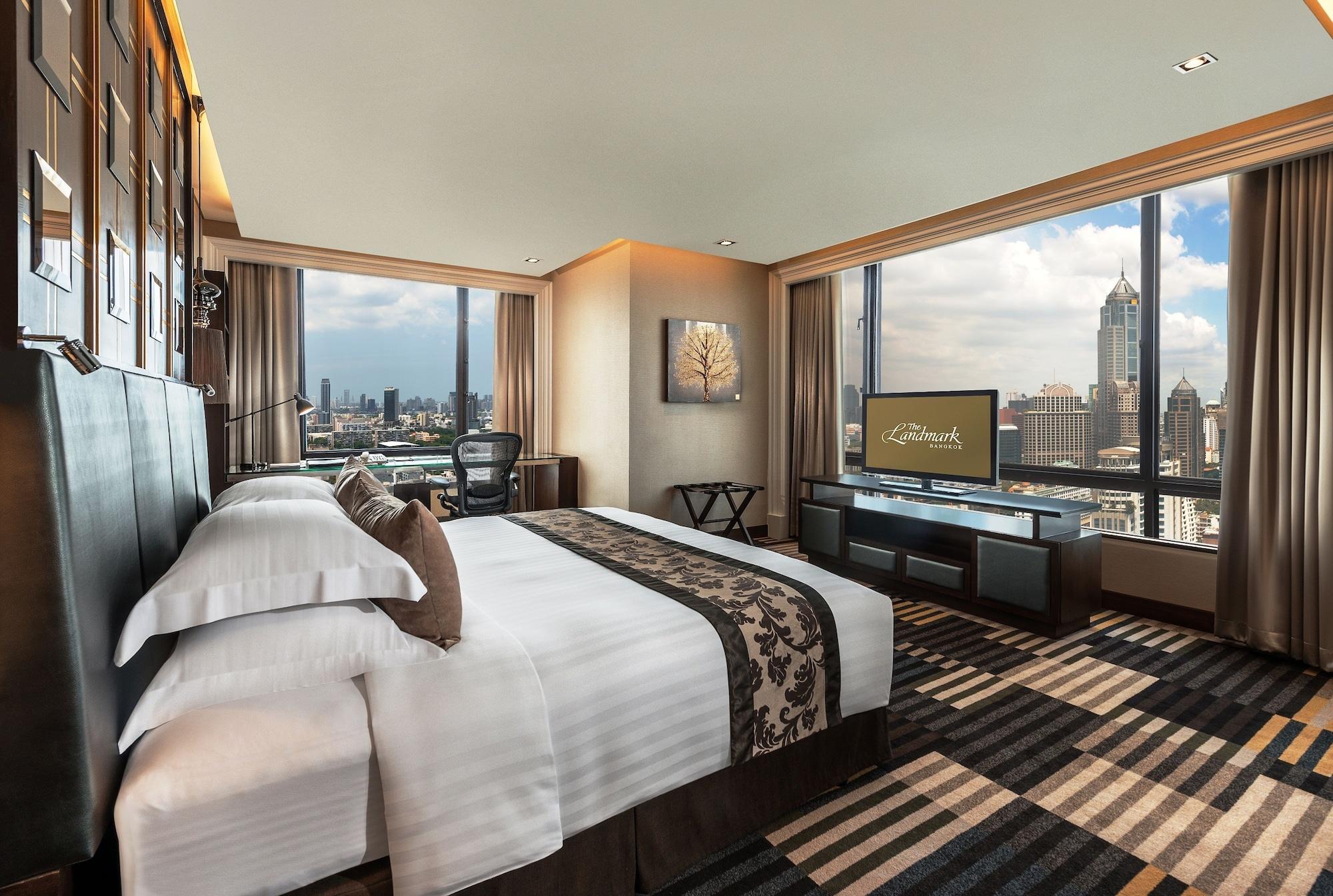 The Landmark 5*