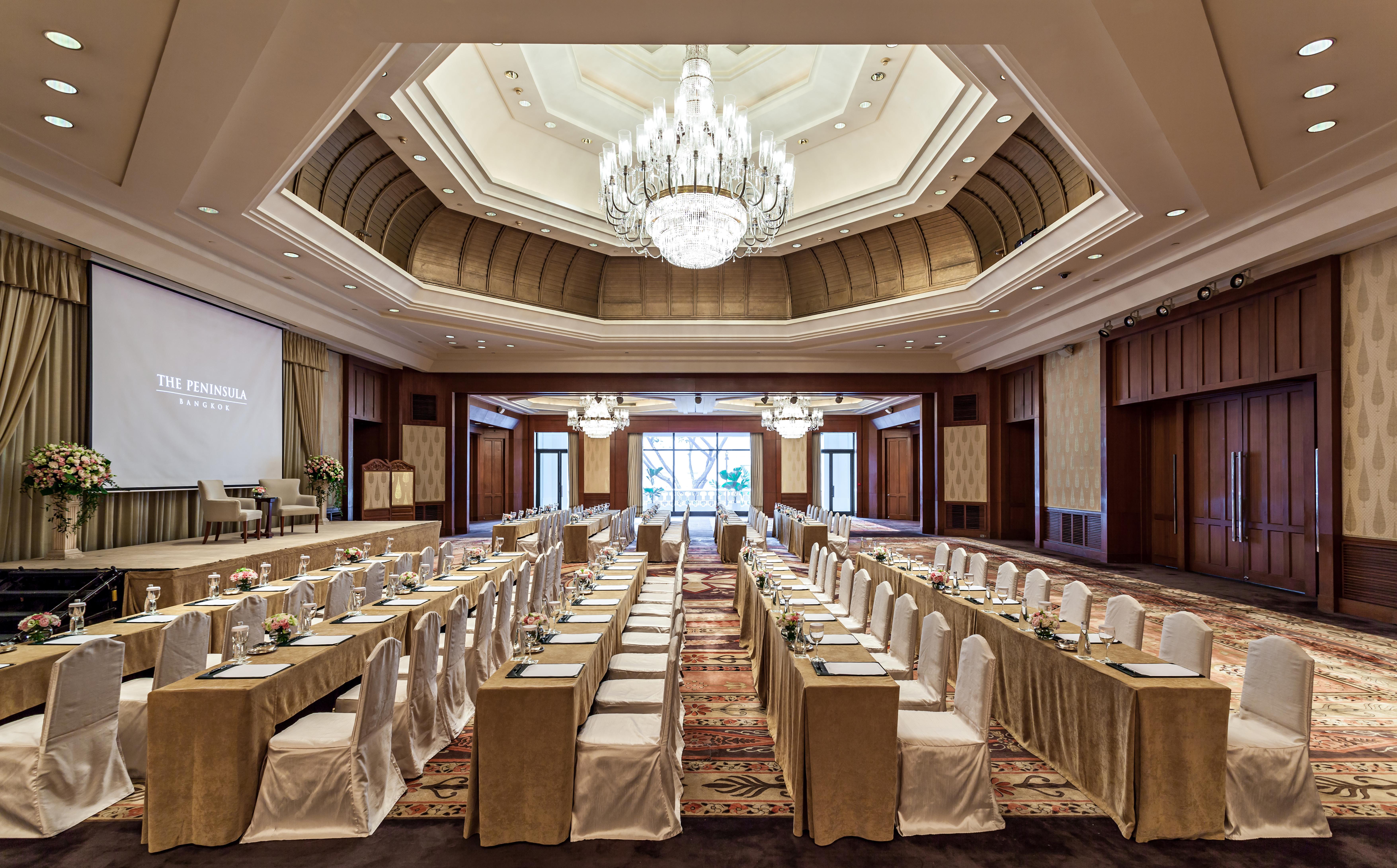 The Peninsula Hotel 5*