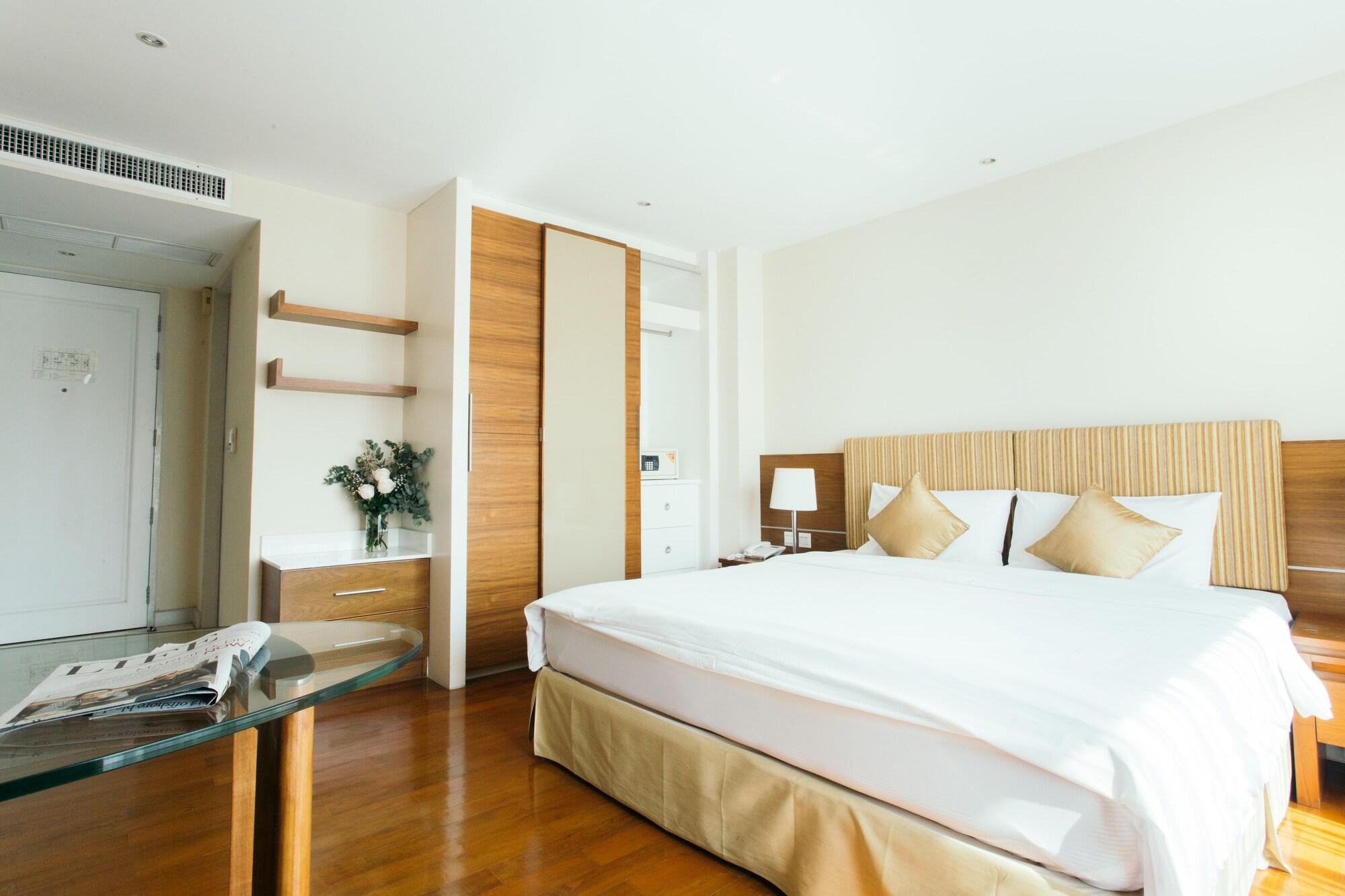 Thomson Residencia Hotel 3*