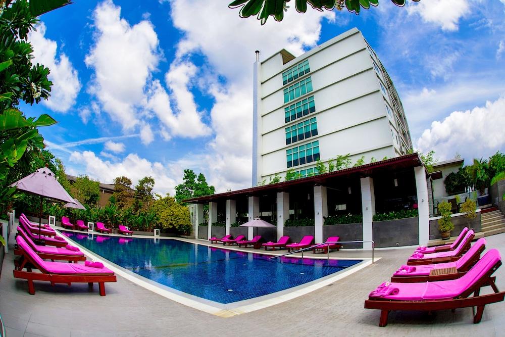 Amaranth Suvarnabhumi - Free Suvarnabhumi Airport Shuttle Hotel Bangkok