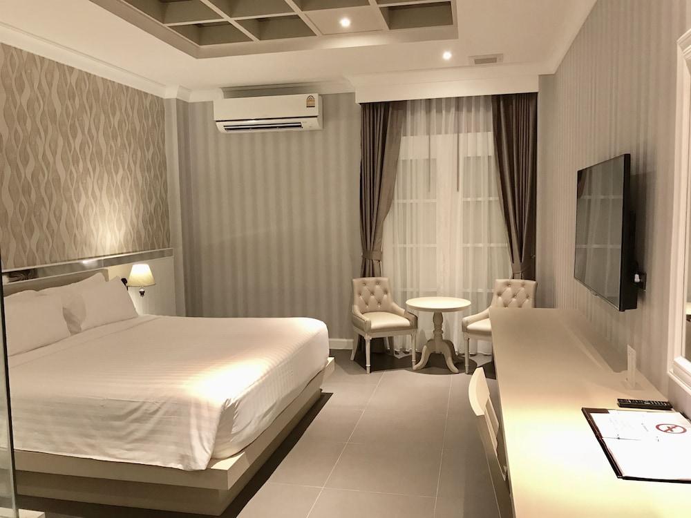 The Raya Surawong Hotel