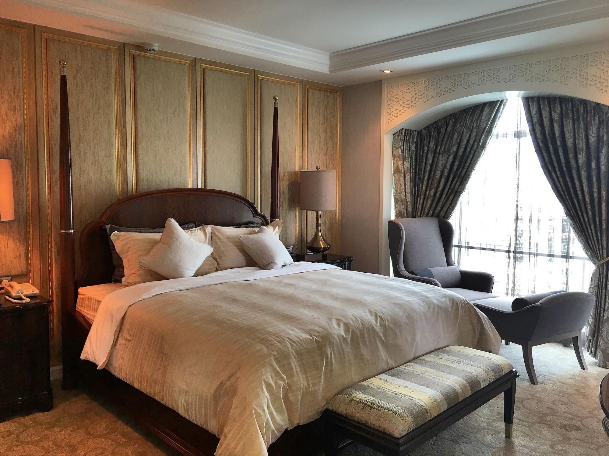 Al Meroz - The Leading Halal 5* Banguecoque