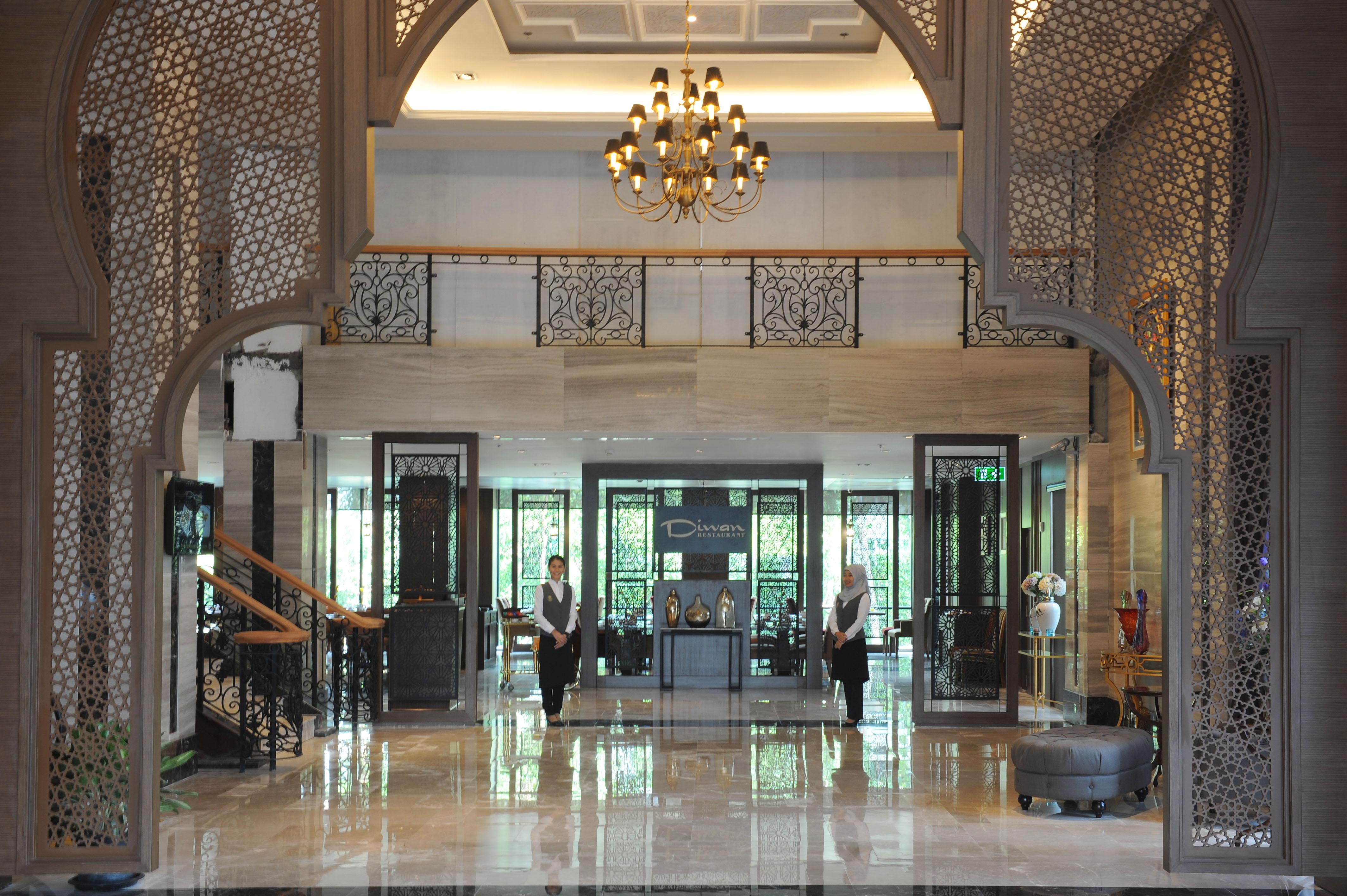Al Meroz - The Leading Halal Hotel