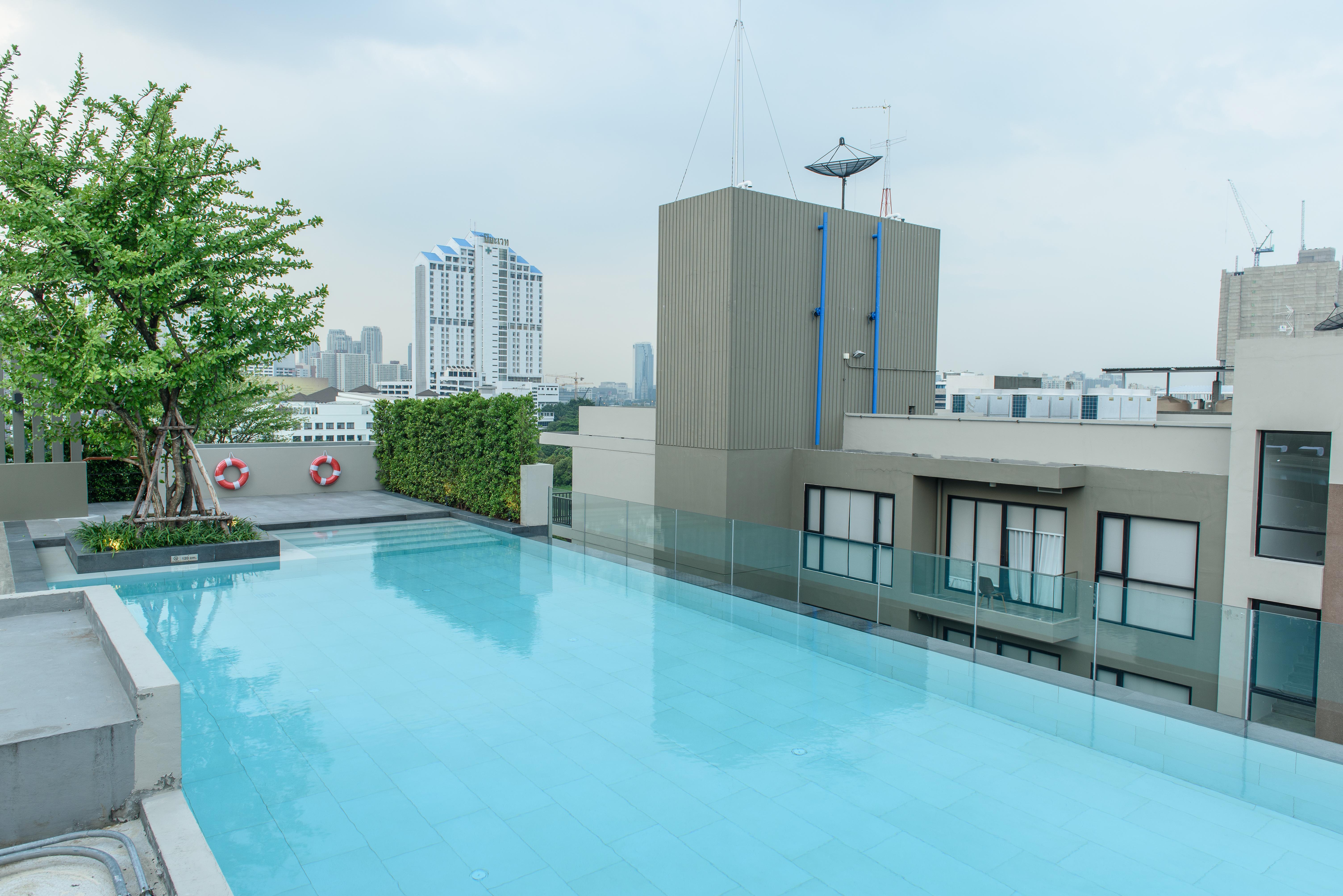 Alix Hotel 4*