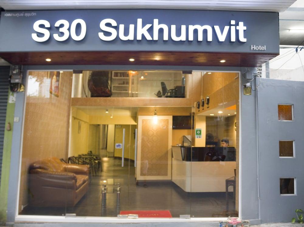 Hotel V30 Sukhumvit Bangkok