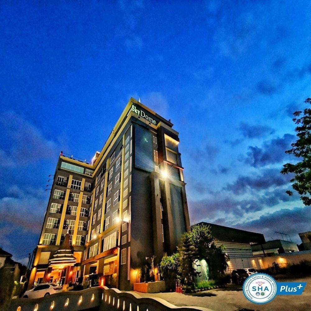 Hotel Sky Dome Resotel - โรงแรมสกายโดม รีโซเทล Bangkok