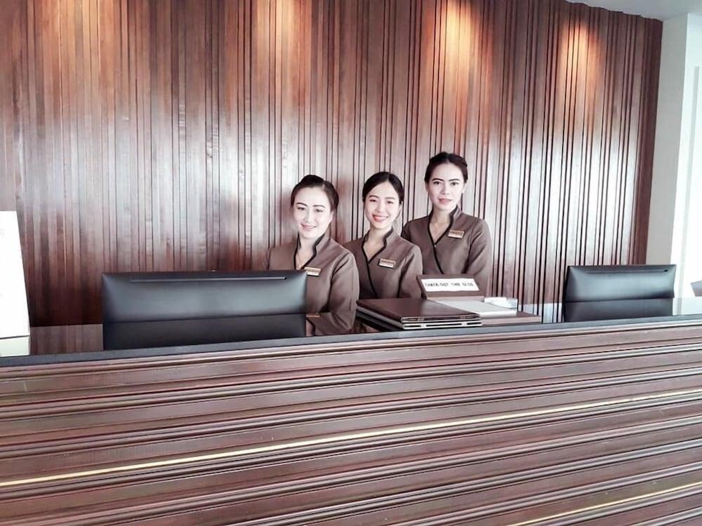 Hotel Methavalai