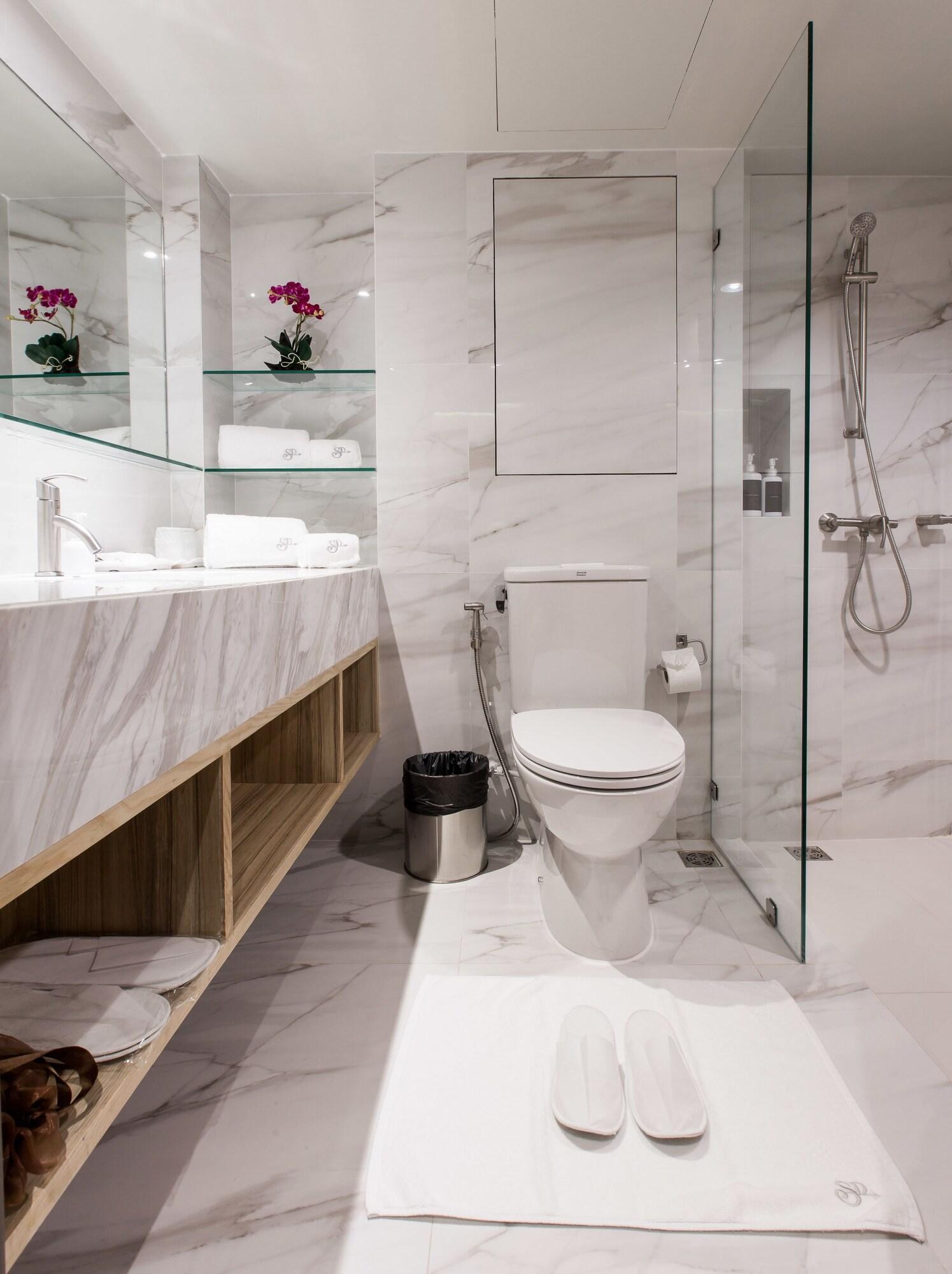S.d. Avenue Hotel 4*