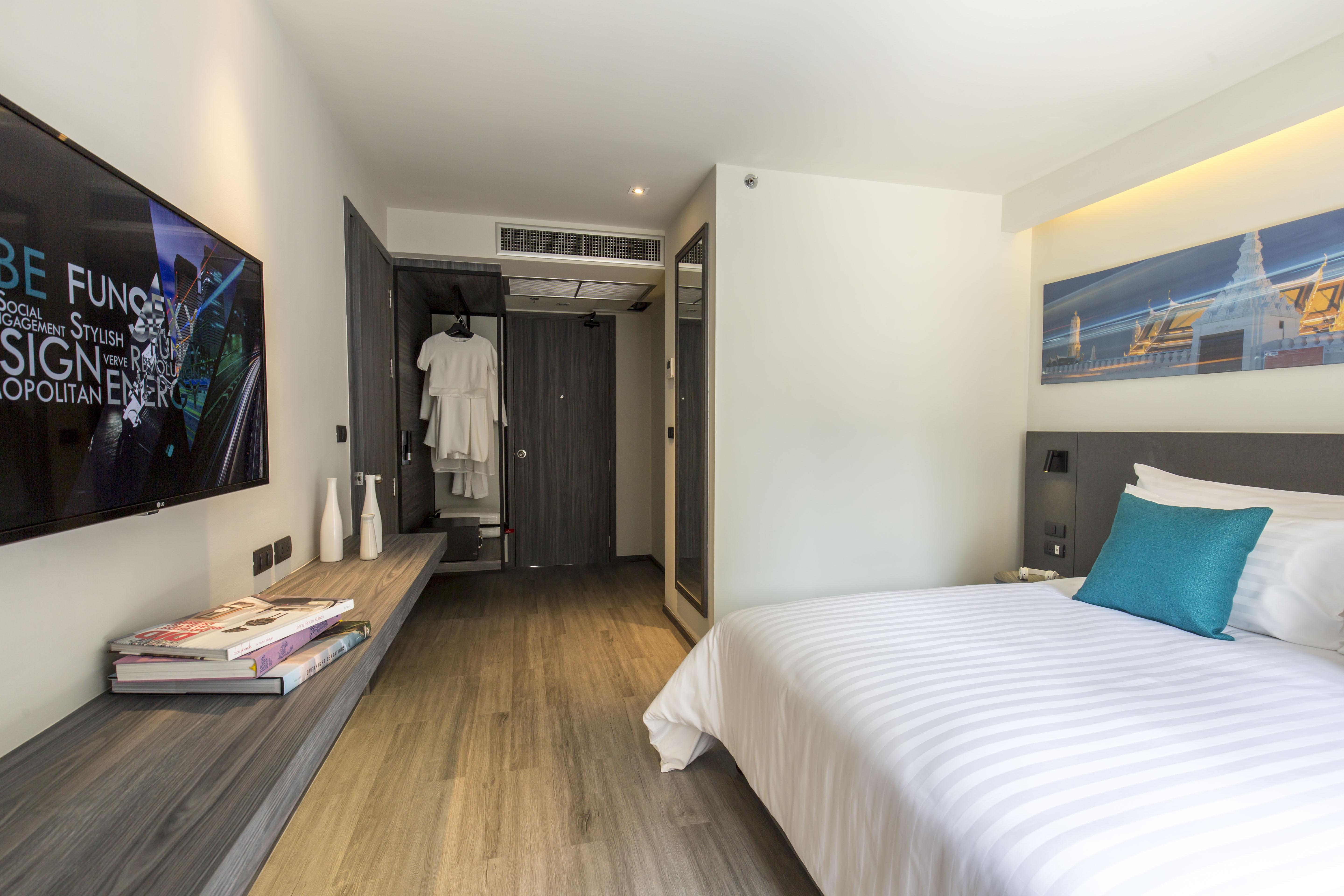 Cross Vibe Sukhumvit