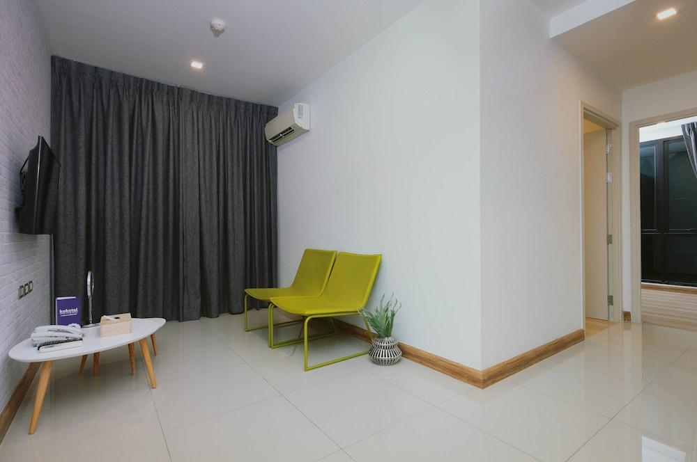 Khách sạn Kokotel Sukhumvit 50 3*