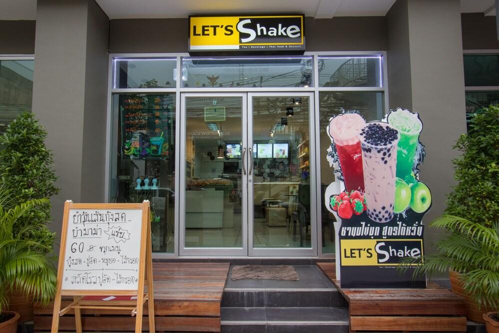 Jr Mansion On Nut Soi 25 Leilighetshoteller