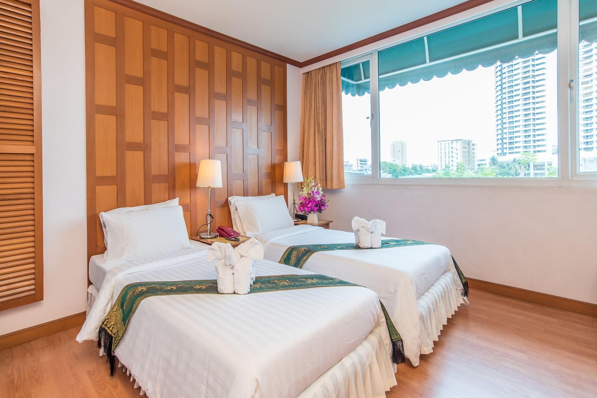 New Siam Riverside 3* Bangkok